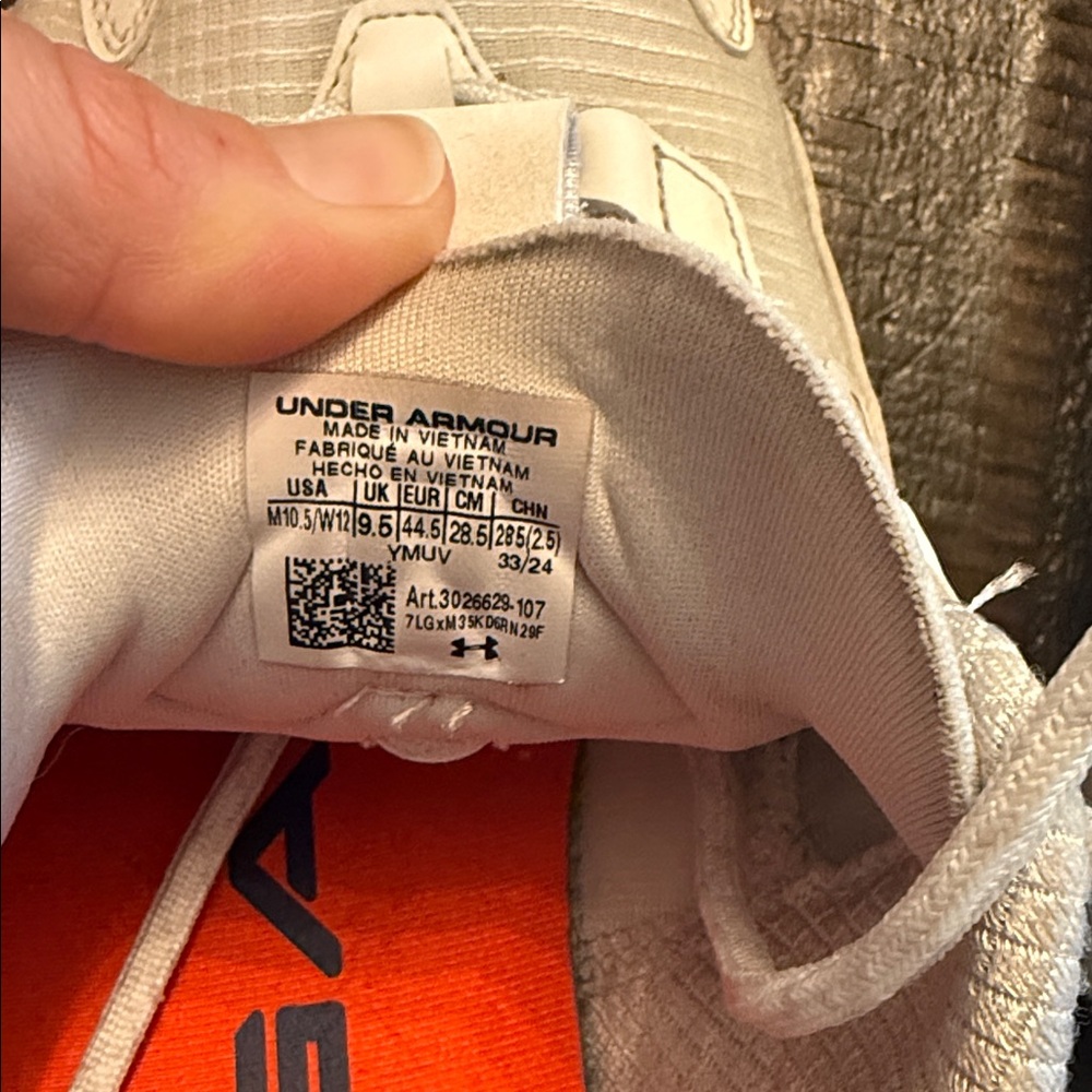 Under Armour Men’s Athletic Shoes - Picture 9 of 9